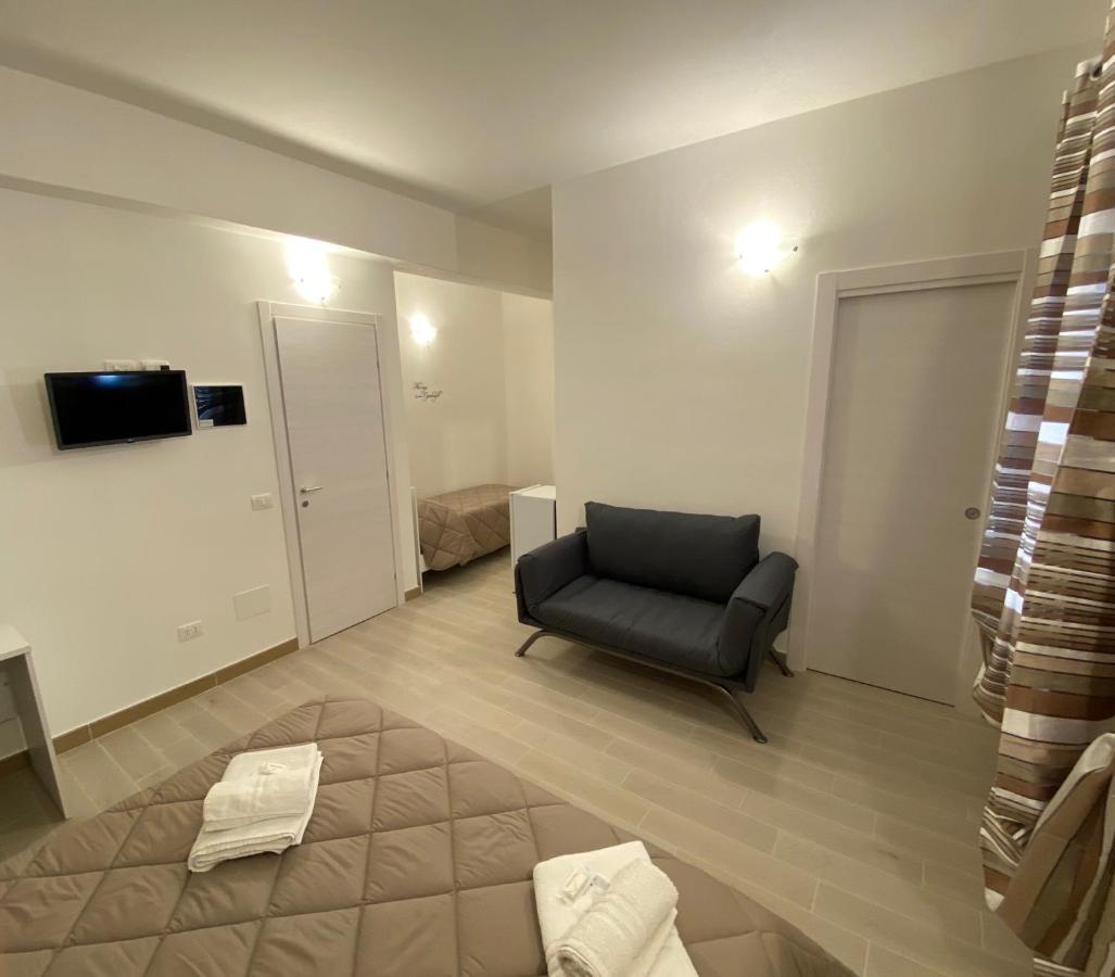 קמפופליצ'ה די רוצ'לה In Centro Rooms Vicino Cefalu Self-Chek-In מראה חיצוני תמונה